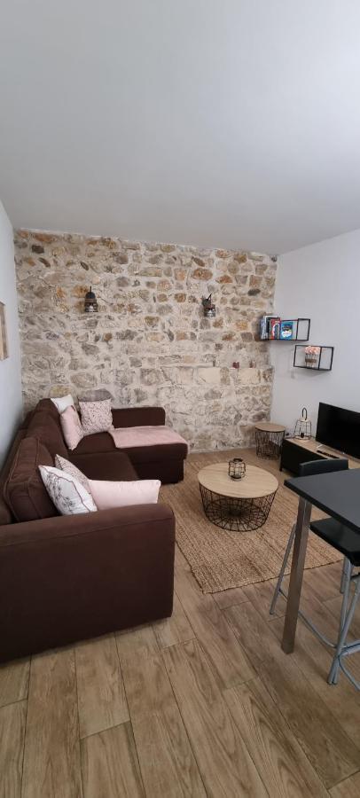Appartement Chaleureux En Ardeche La Roche-de-Glun Zewnętrze zdjęcie