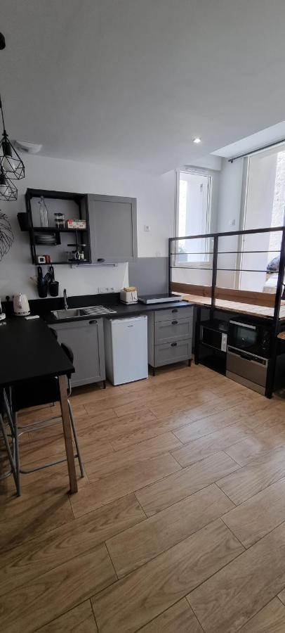 Appartement Chaleureux En Ardeche La Roche-de-Glun Zewnętrze zdjęcie